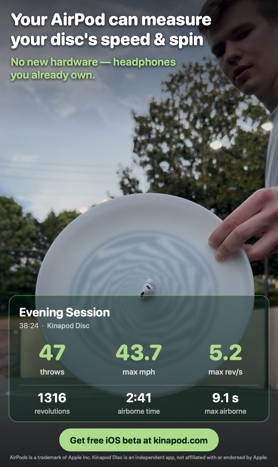 An AirPod mounted in the centre of a flying disc, with a Kinapod Disc session summary showing throws, max speed, and max spin